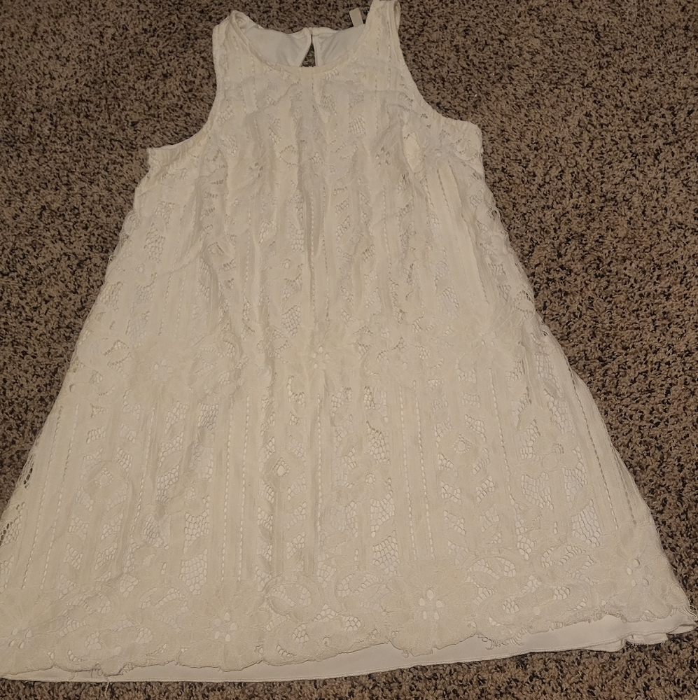 Lace dress